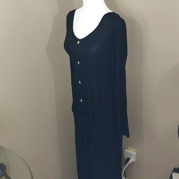Scoop Neck Button Down Black Dress with Pockets - Picture 4 of 6